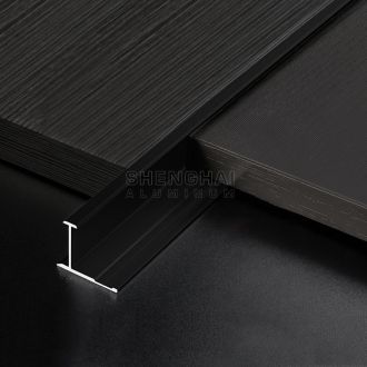 Aluminium trim moulding