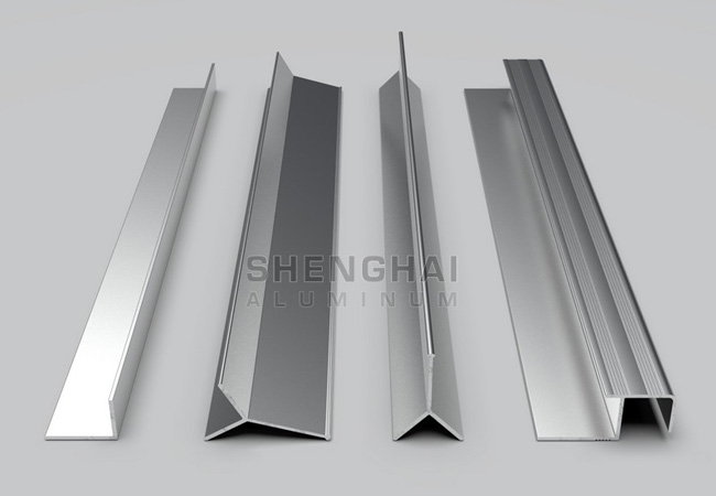 https://www.shenghai-alu.com/product/image/_shared/news/Aluminum%20Outside%20Corner%20Trim%20for%20Tiles.jpg